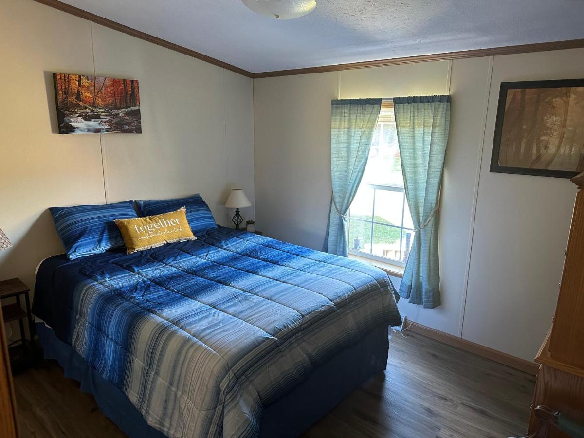 Spacious Cozy Getaway ! King Bed, Game Room, Out Door Patio Cairo Exterior photo